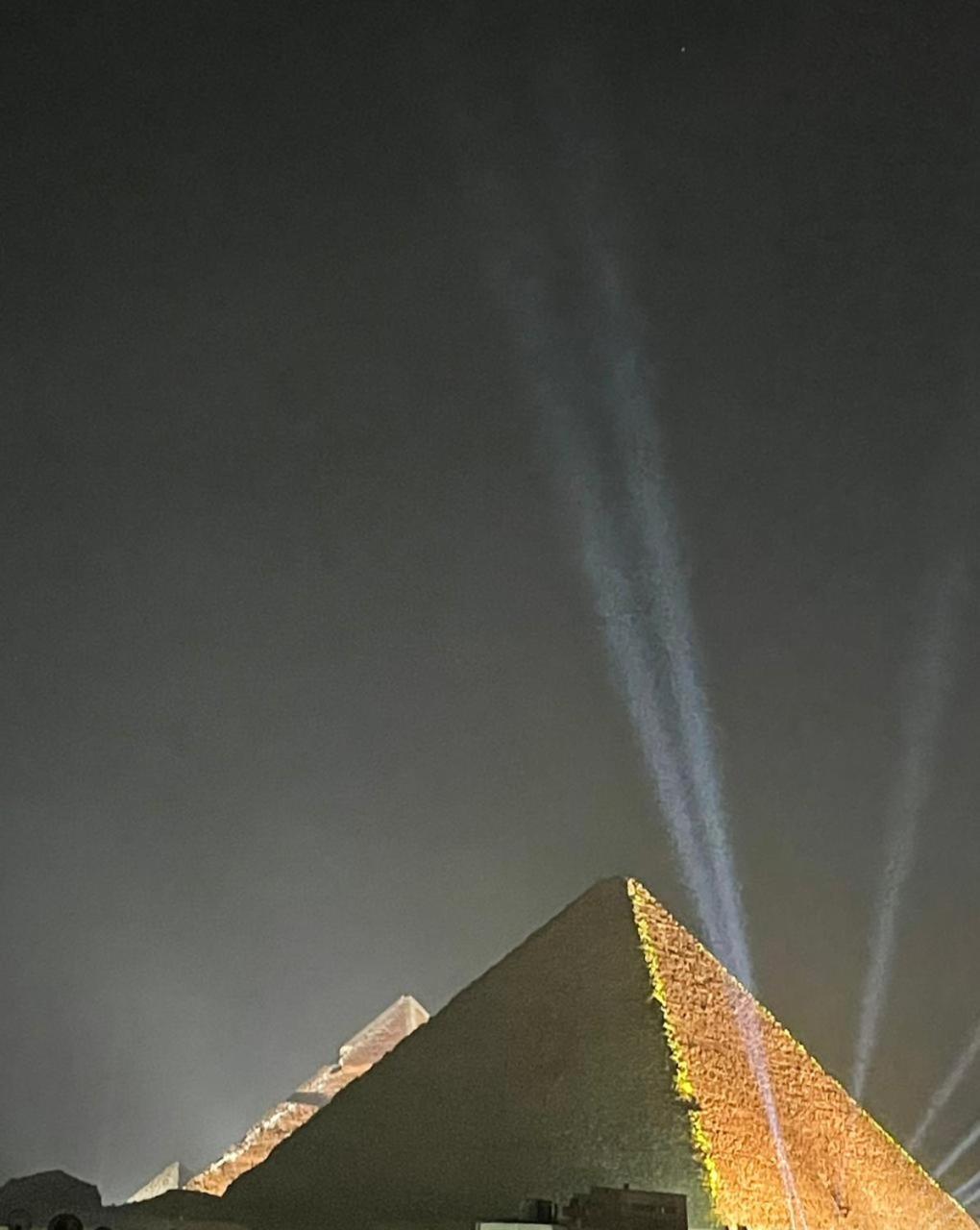 Sami Holiday Inn - Pyramids View Rooftop Al Kawm al Akhdar ภายนอก รูปภาพ